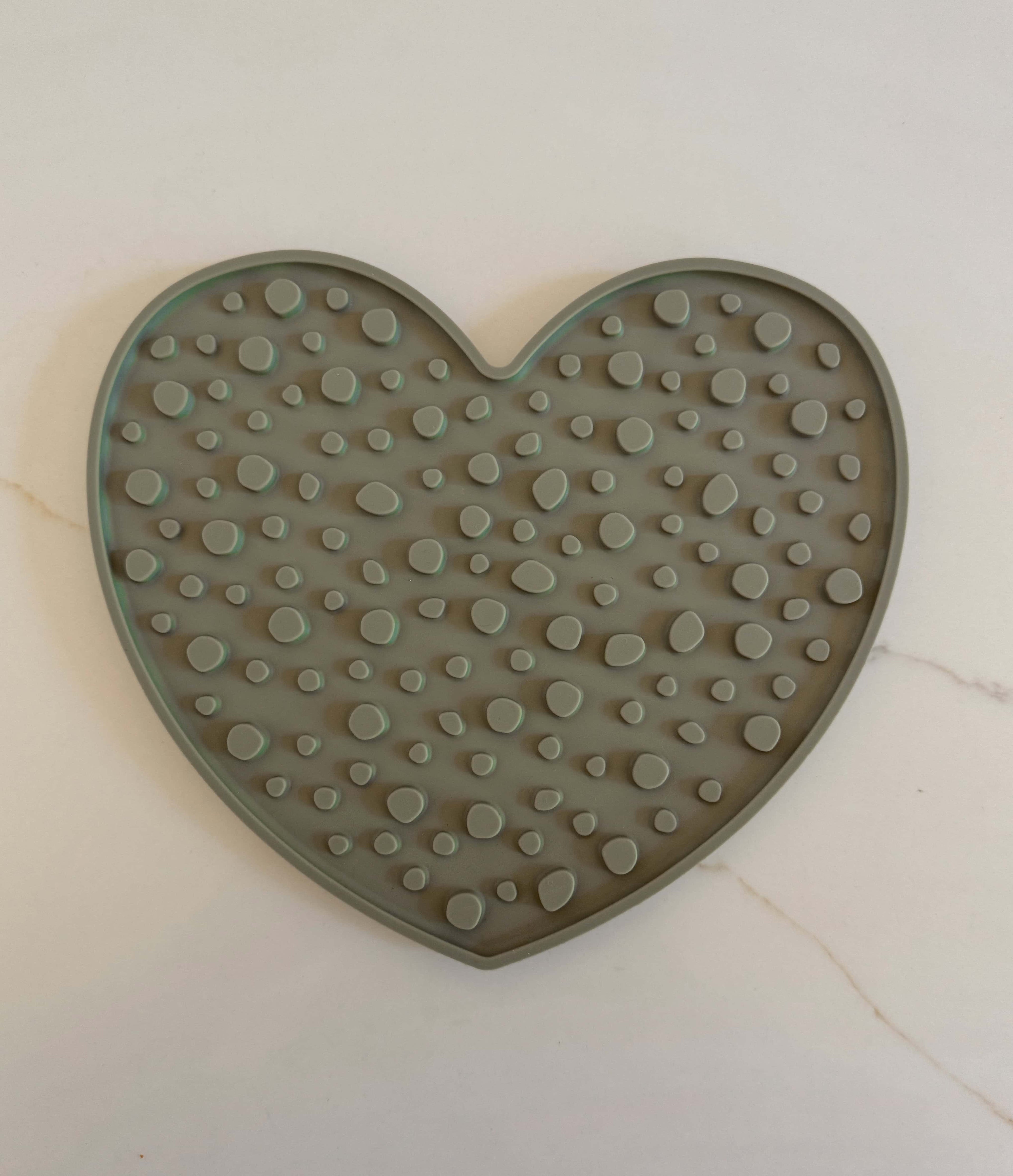 Green Heart Lick Mat